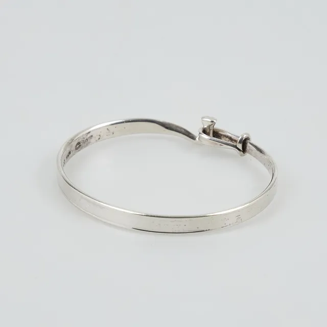 VIVIANNA TORUN BÜLOW-HÜBE. ARMRING, silver, Georg Jensen.