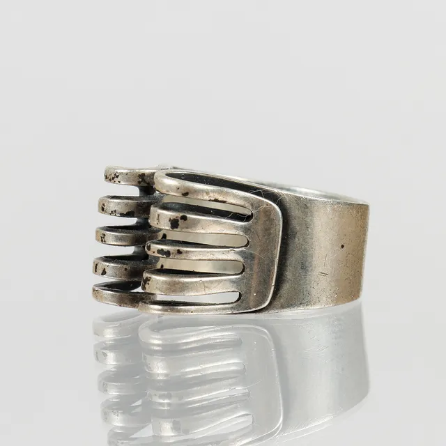 ANNA GRETA EKER. Ring, silver, Norge.