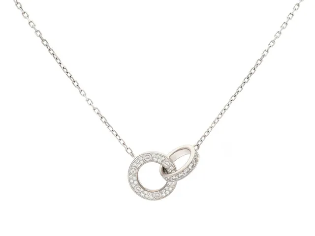 CARTIER, collier, Love, 18K vitguld, briljantslipade diamanter ca 0,30 ctv, ref. nr. UU9859, längd 38,5-41 cm, vikt 5,9 g, certifikat, reseetui.