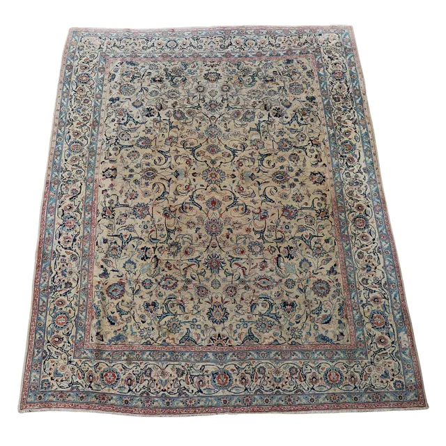ORIENTAL CARPET OF KASHAN DESIGN.