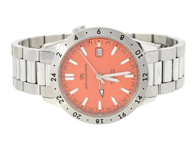 SJÖÖ SANDSTRÖM, Royal Steel, Worldtimer, Cal SS G14 (ETA 2893-2), Serie nr. 127, Boett nr. SS-1741-WT, herrur, 41 mm, stål, automatisk, safirglas, datum, 24-timmarsvisning, glasbaksida, integrerat gummiband, originallänk viklås, cert, juni 2017, box, ytterkartong.