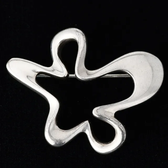 HENNING KOPPEL. BROCHE, sterlingsølv, dessin nr 321, Georg Jensen, Danmark.