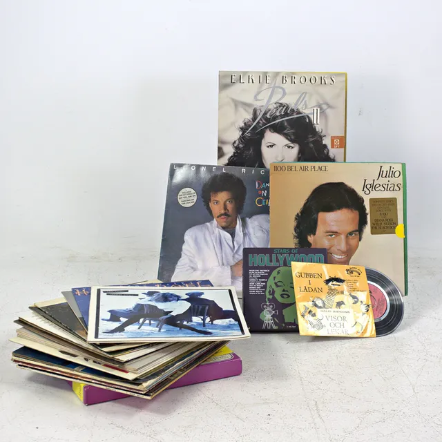 PARTI VINYLSKIVOR, Svenskt och utländskt, ca 30 st.
