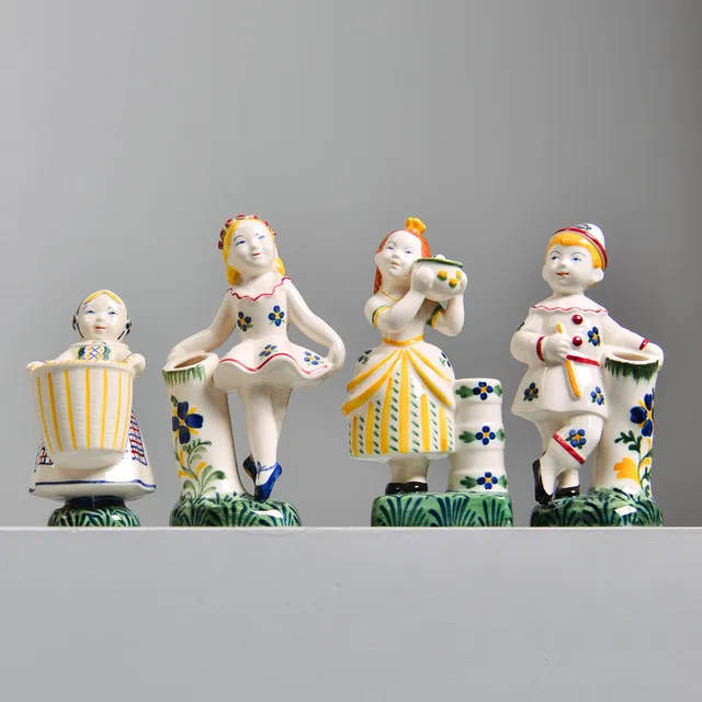 HERLUF JENSENIUS. Figuriner, 4 st, Aluminia, Danmark, 1900-talets mitt.