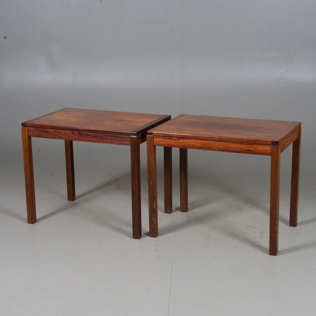 LAMPBORD, 1 par, jakaranda, 1960-tal. — Tables — Helsingborgs Auktionskammare