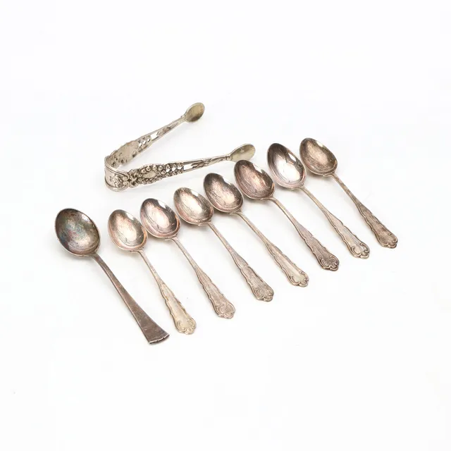 PARTI SILVER, NIO DELAR. Vikt ca 85 gram.