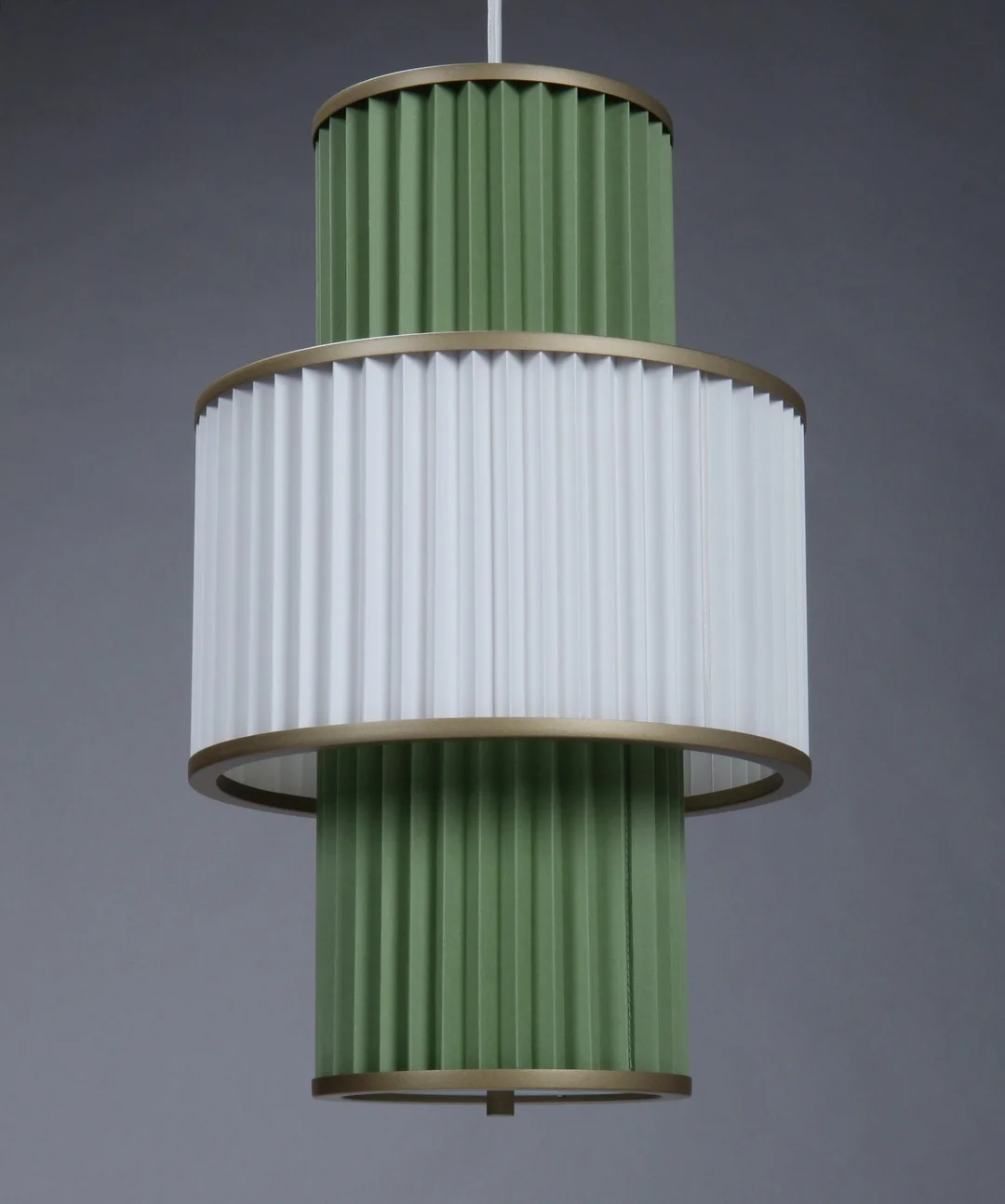 Le Klint. Pendel, model Plivello 111 — Lamps and lighting/Pendant lights — Lauritz