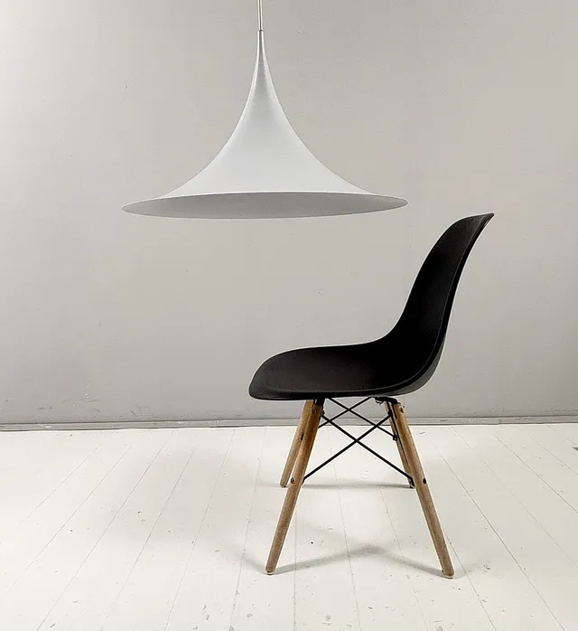 BONDRUP&THORUP. für Fog&Morup, Große Deckenlampe/Hängelampe/Trompetenlampe, Dänemark, 90er Jahre.