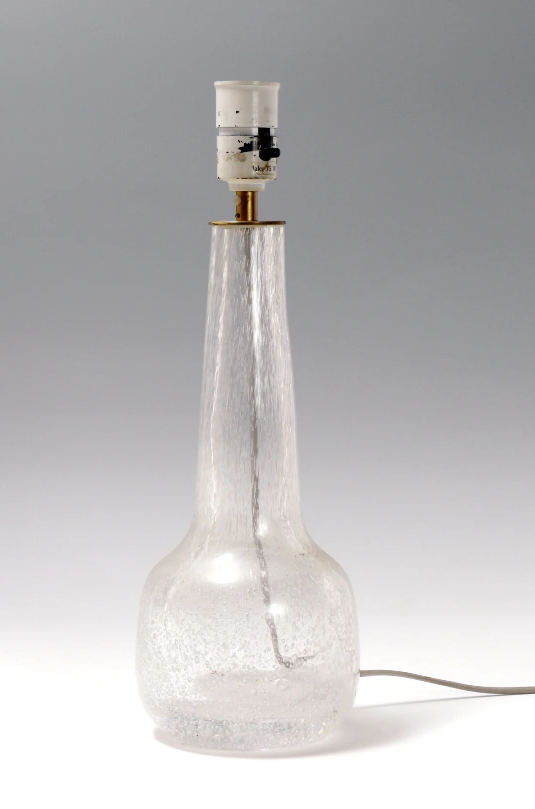 Lampefot — Trolig Willy Johansson (1921-1993) for Hadeland. — Gjenstand/Glass — Blomqvist