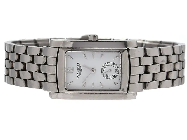 LONGINES, Dolce Vita, Cal 176, Serie nr. 33737448, Ref nr. L5.502.4.16.6, Boett nr. L5.502.4, damur, 22,5 x 27 (33,5) mm, stål, quartz, safirglas (nagg), liten sekundvisare, skadad urtavla, originallänk, viklås, Ref nr. L600075172, ca 2005.