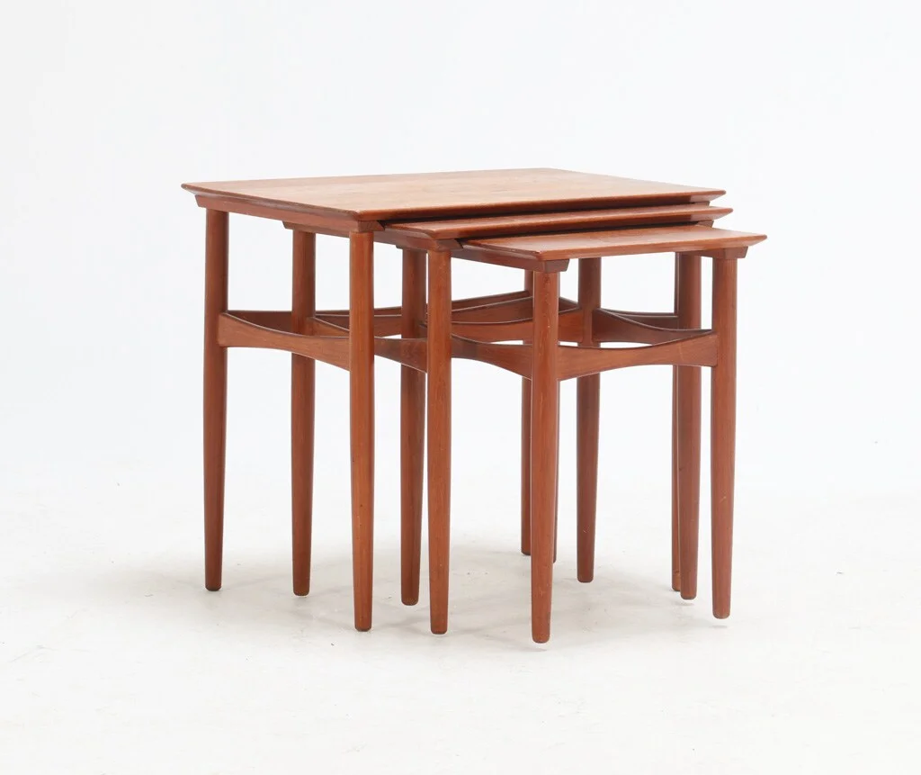 Danish design: Teak nesting table, 1960s (3) — Furniture/Coffee tables, occasional tables — Lauritz