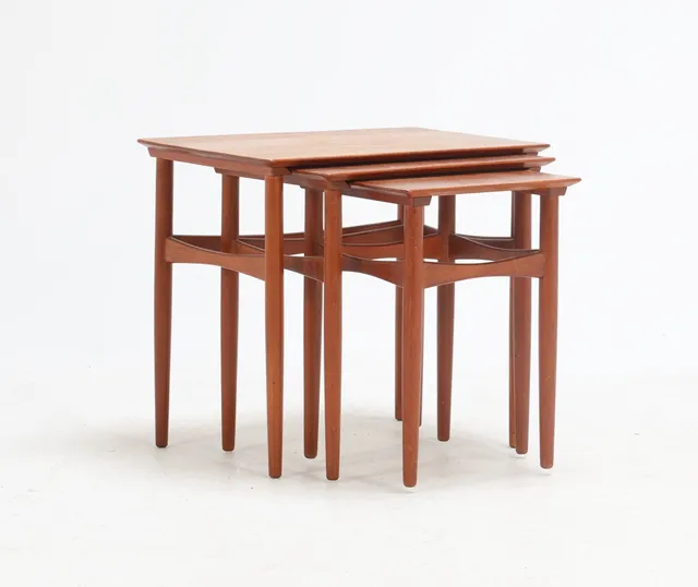 Danish design: Teak nesting table, 1960s (3)