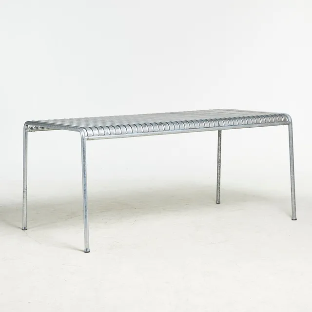 RONAN & ERWAN BOUROULLEC, "Palissade Table", matbord, för HAY, varmgalvaniserat stål.