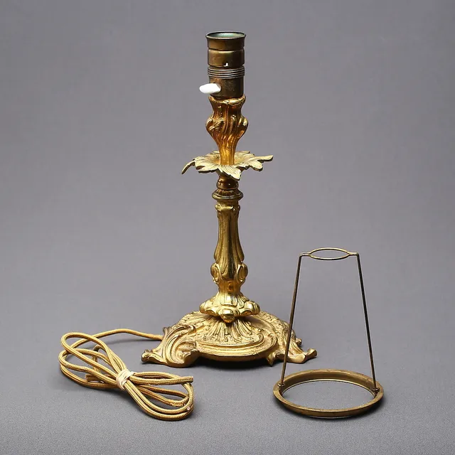 BORDSLAMPA, mässing, 1900-tal.