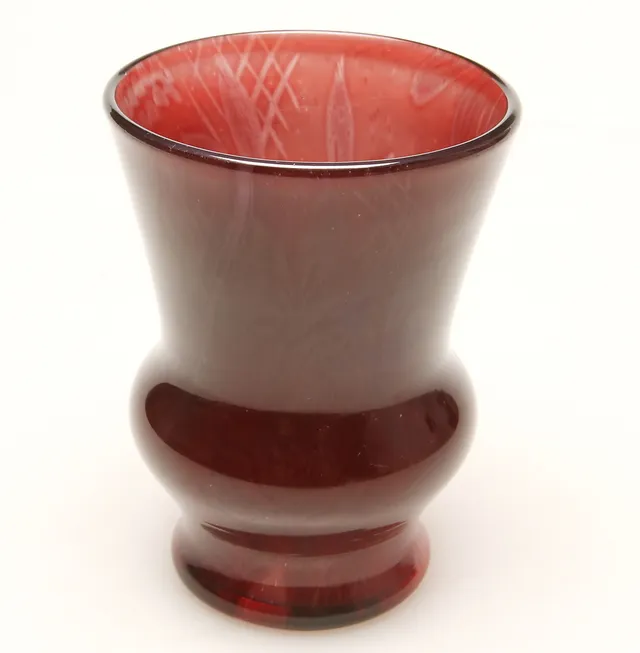 SIMON GATE. Vas, glas, Graal, Orrefors, signerad och daterad 1919.
