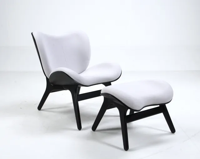 Anders Klem for Umage. Armchair and ottoman model 'A Conversation Piece, Low, exhibition model (2)