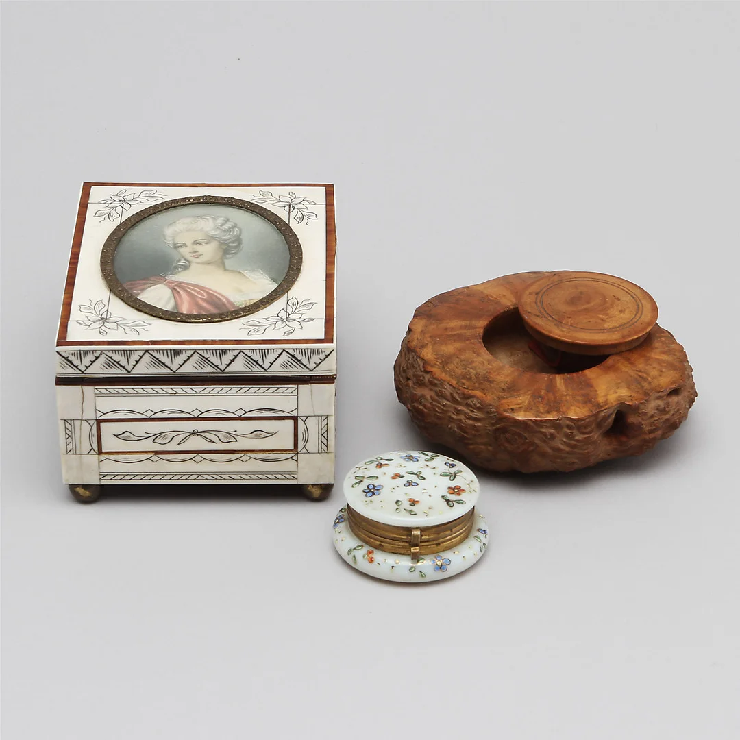 ASKAR/DOSOR, 3 st, 18/1900-tal. — Miscellaneous — Göteborgs Auktionsverk