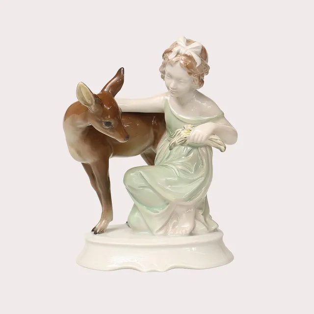 MAX HERMANN FRITZ. Figurin, porslin, kvinna med rådjur, Rosenthal Tyskland, modell nr 1281.
