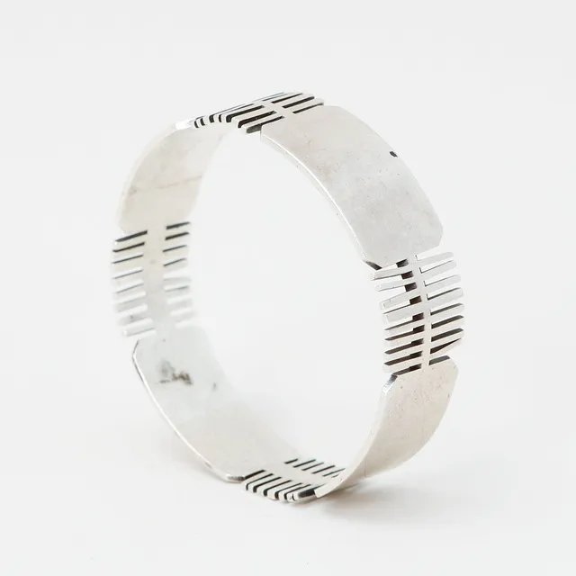 ISAAC COHEN. Armring, silver, Stockholm, 1967.