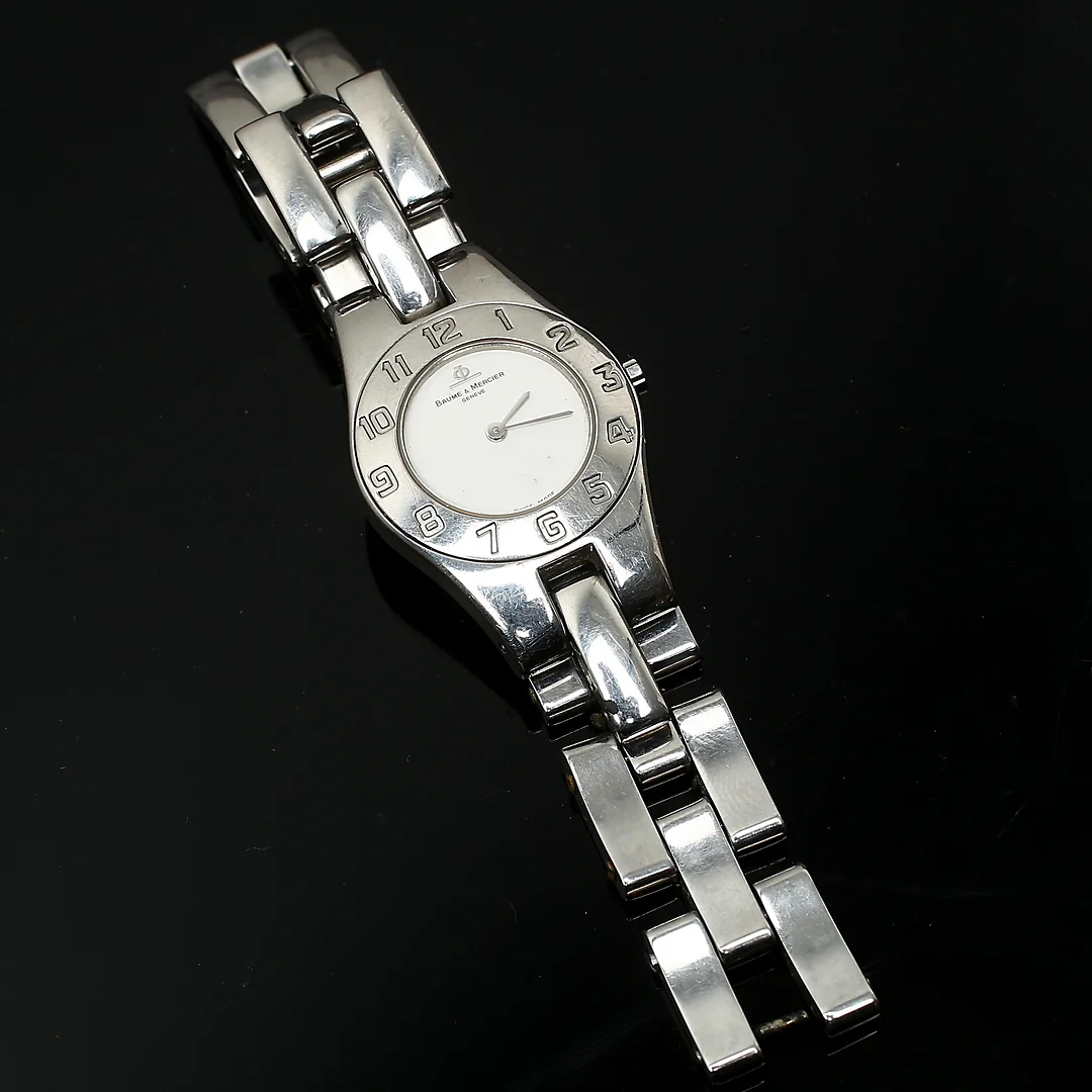 BAUME & MERCIER, armbandsur, dam, quartz, cal. B.M.5095 / ETA 976.001, stål, 1990-/2000-tal. — Wristwatches — Auktionshuset Kolonn