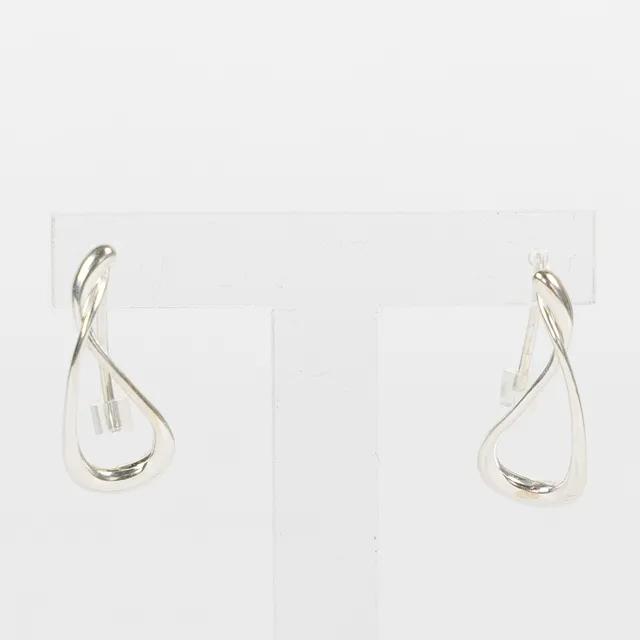 JACQUELINE RABUN. Örhängen, "Mercy", sterlingsilver, Georg Jensen.