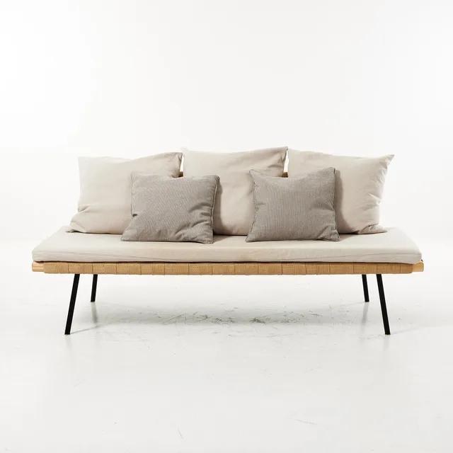 ILSE CRAWFORD. "Sinnerlig", soffa, IKEA.