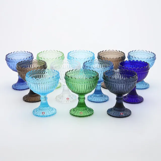 ARMI RATIA. SKÅLAR, 12 ST, "MARIBOWL" I SERIEN MARISKOOLI, GLAS, MARIMEKKO, FINLAND.