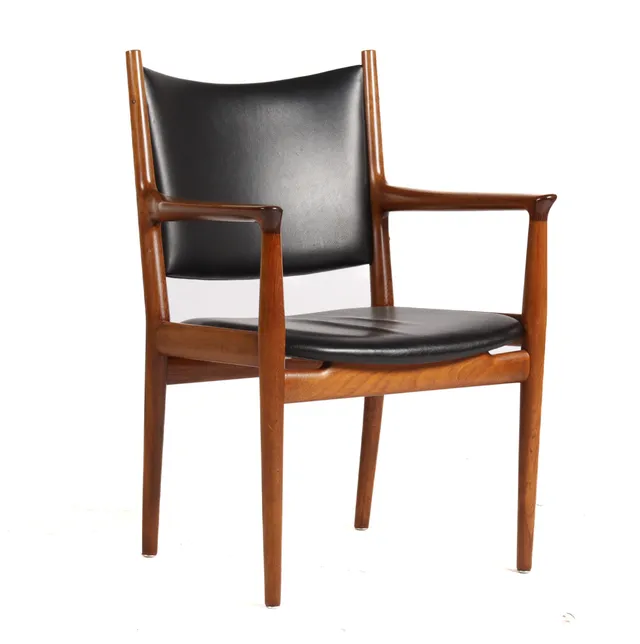 Hans J. Wegner for Johannes Hansen. Teak armchair, model 'JH-513'