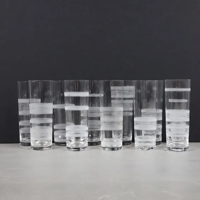 INGEGERD RÅMAN (SVERIGE, FÖDD 1943). Champagneglas, 11 stycken, "Slowfox", Orrefors, 1900-tales senare del.