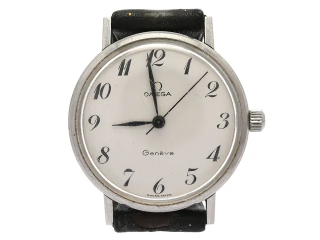 OMEGA, Genève, Cal 601, Serie nr. 25068071, Ref nr. ST 131.0018, Boett nr. 131.018, herrur, 31 mm, stål, manuell, plexiglas, skadad urtavla, läderband, ca 1967.