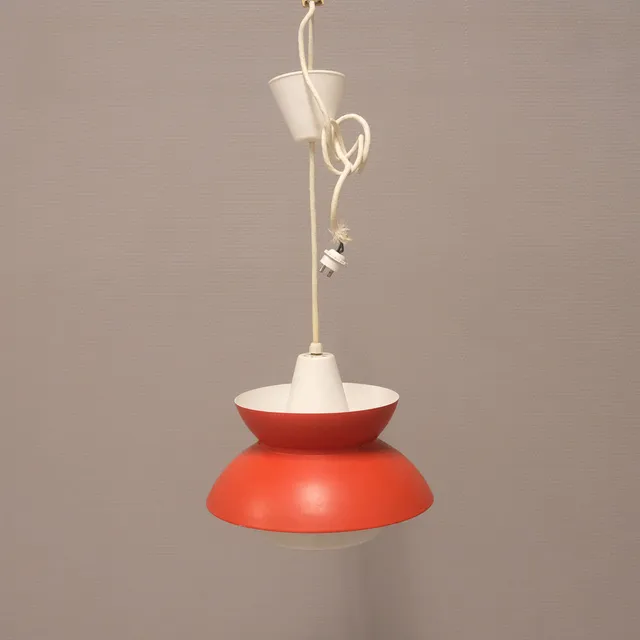 LOUIS POULSEN. TAKLAMPA DOO-WOP.