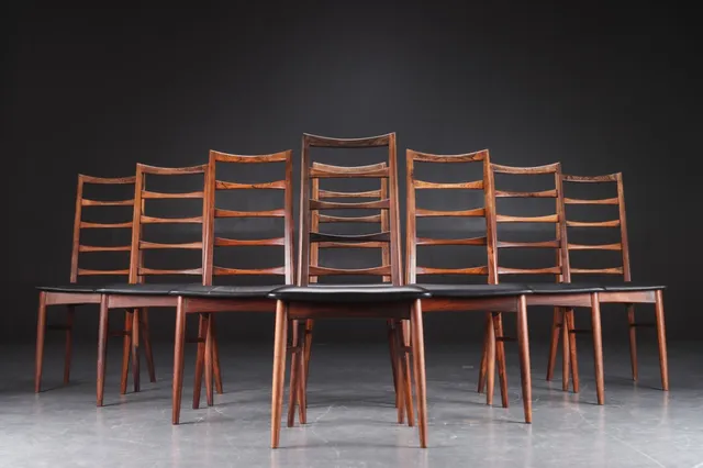 Niels Koefoed. A set of eight chairs made in rosewood model 'Lis'. 1960S (8)