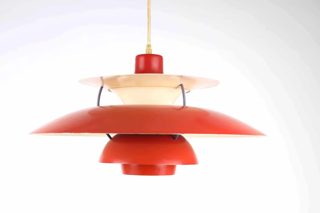 Poul Henningsen (1894-1967) for Louis Poulsen: PH5 pendant lamp, red — Lamps and lighting/Pendant lights — Lauritz