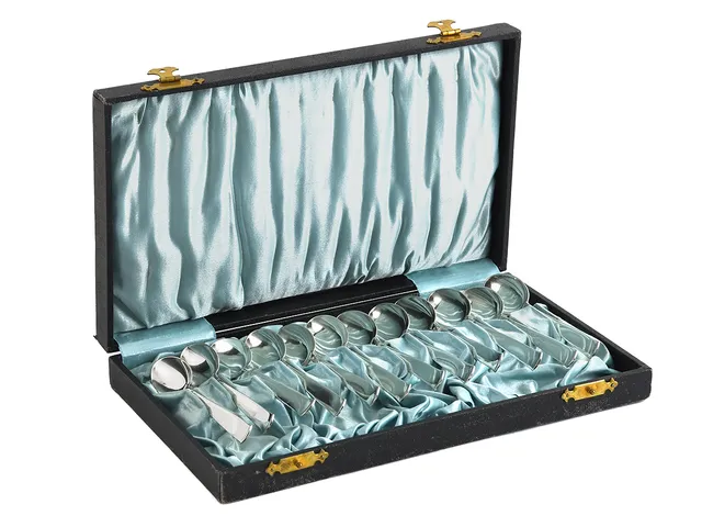 12 KAFFESKEDAR, silver, Rosenholm, vikt 134 g, etui.