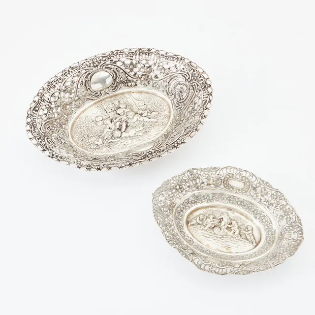 FAT, 2 st., silver/800, 1900-tal, rokokostil, genombruten dekor.