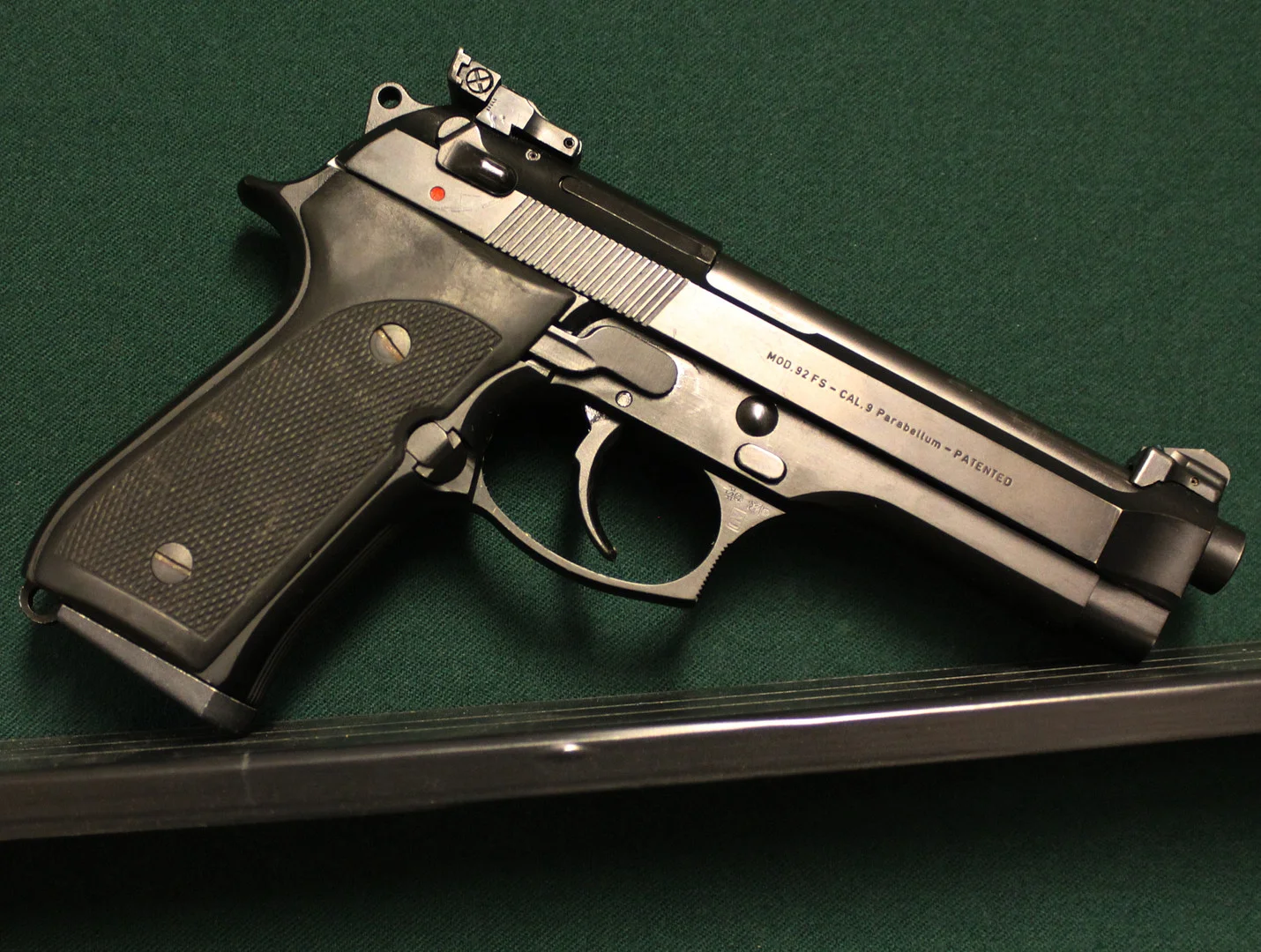 BERETTA. Beretta 92FS 9x19. — Pistols — Mauritz Widforss