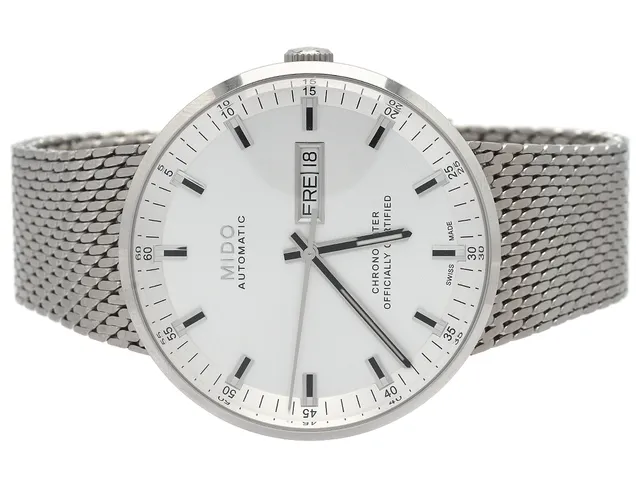 MIDO, Commander Icône, Chronometer, Cal 80 Si (ETA C07821), Serie nr. 83D Q8B 6QV, Verk nr. 586785, Ref nr. M031.631.11.031.00, Boett nr. M031631A, herrur, 42 mm, stål, automatisk, safirglas, dag, datum, glasbaksida, integrerad originallänk, cert, mars 2018, box, ytterkartong.