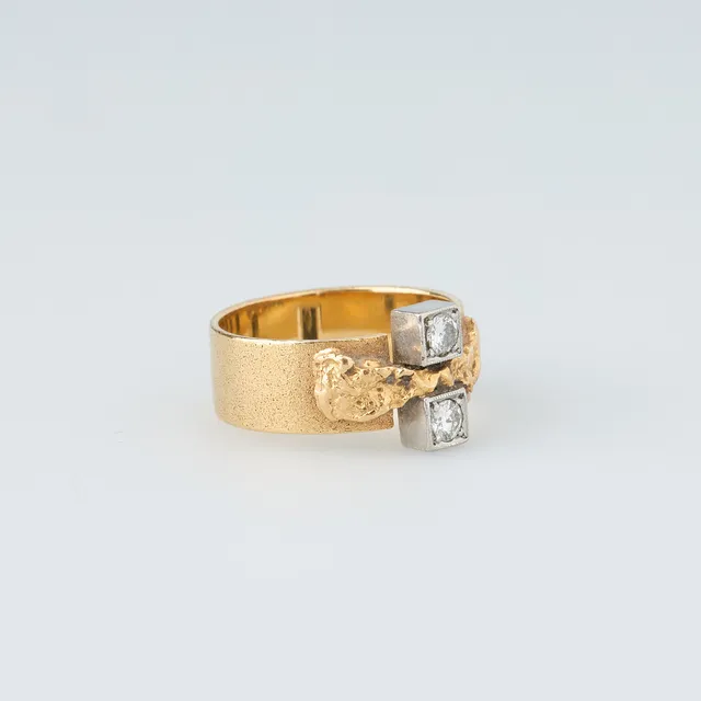 BJÖRN WECKSTRÖM. RING, Diamantbro, briljantslipade diamanter, 18K guld, Lapponia 1969.