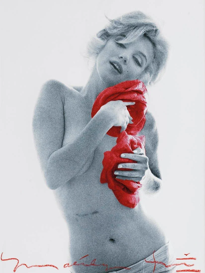 Bert Stern, "Marilyn with Roses (From the Last Sitting)", 1962. — Bukowskis