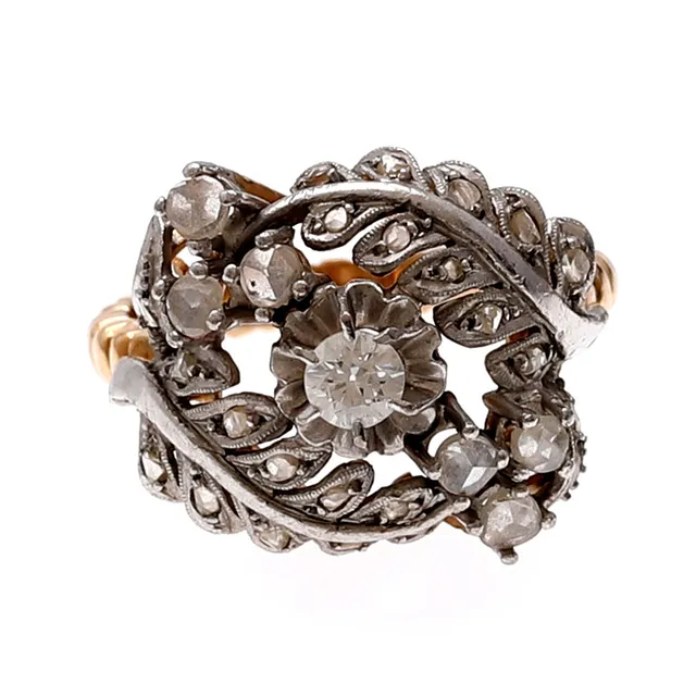 Diamonds floral ring.