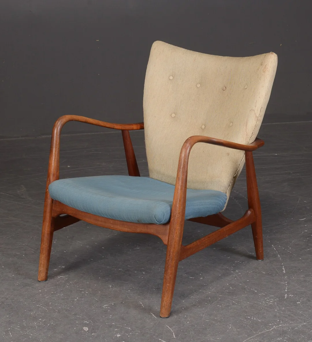 Madsen & Schubell. Lounge chair: — Furniture/Chairs — Lauritz