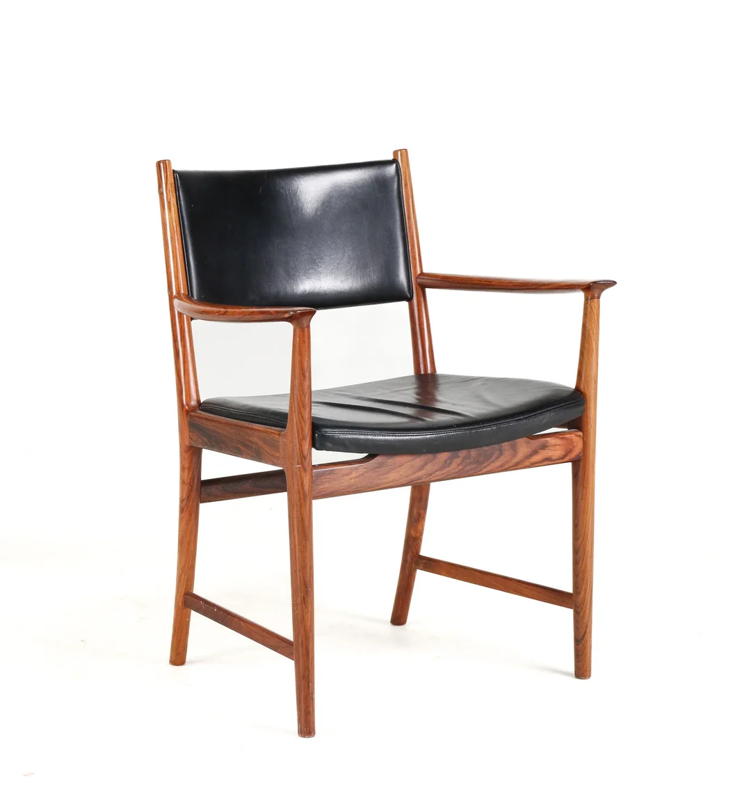 Kai Lyngfeldt Larsen for Søren Willadsen. Armchair, rosewood — Furniture/Chairs — Lauritz
