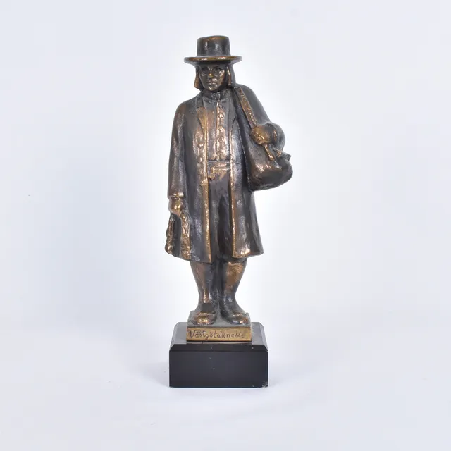 NILS CASTEGREN (1903-1985). "Västgötaknalle", brons, signerad.
