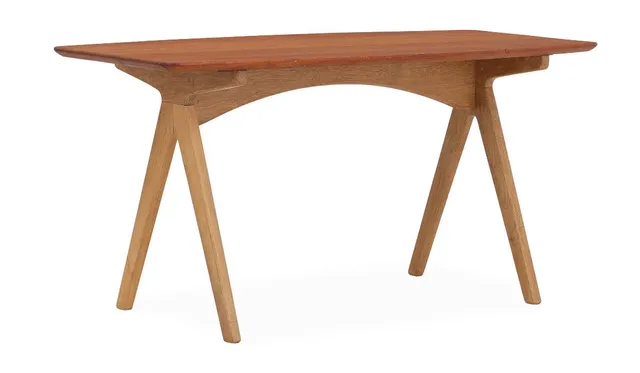 Børge Mogensen: A rare and early coffee table with oak frame. Top of teak. H. 59 cm. L. 118 cm. W. 59 cm.