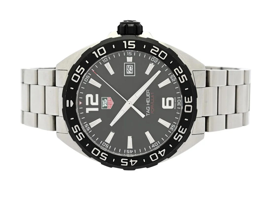 TAG HEUER, Formula 1, Serie nr. BRM3049, Ref nr. WAZ1110.BA0875, Boett nr. WAZ1110, herrur, 41 mm, stål, quartz, safirglas, datum, originallänk, viklås, Ref nr. FAA073-0 / MK-M5/3194, cert, juni 2022, box, ytterkartong. — Klockor/Tag Heuer — Kaplans