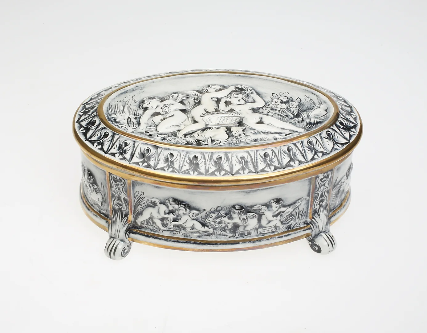 SKRIN, porslin, R. Capodimonte, Italien. — European — Kalmar Auktionsverk