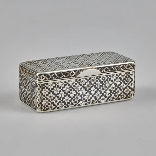 DOSA, silver och niello, Moskva 1861.
