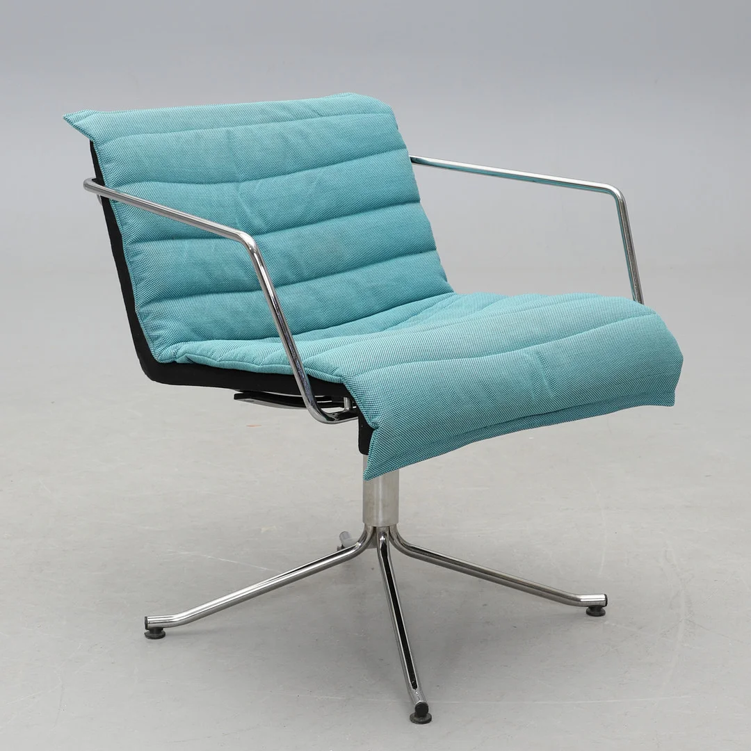 ANYA SEBTON. Kontorsstol, "Millibar", Lammhults, samtida. — Armchairs & Chairs — Crafoord Auktioner Malmö