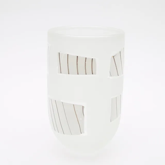 CHRISTIAN VON SYDOW. VAS, DELVIS MATTETSAT GLAS, STUDIO VON SYDOW.