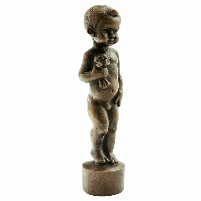 JONAS FRÖDING. Skulptur, pojke med nallebjörn, brons, signerad.